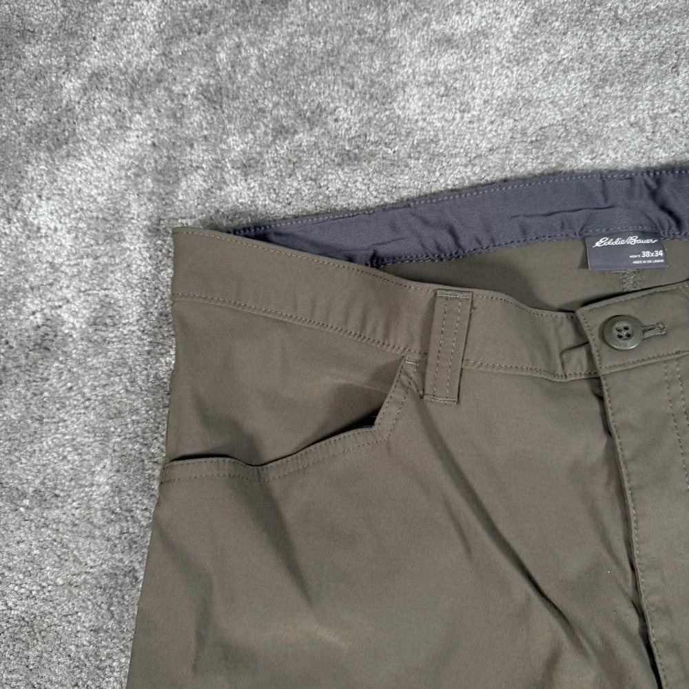 Eddie Bauer Convertible Tech‎ Pants Mens 38x34 Green Hiking Lightweight Shorts